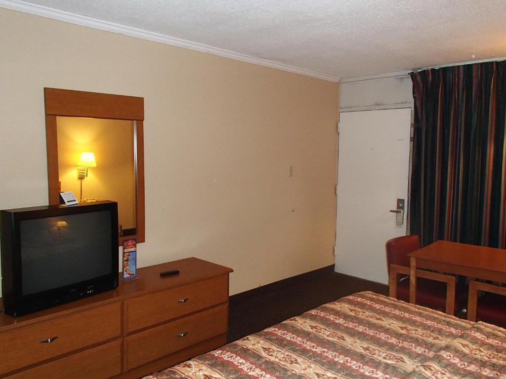 Sunrise Inn レイクチャールズ 部屋 写真