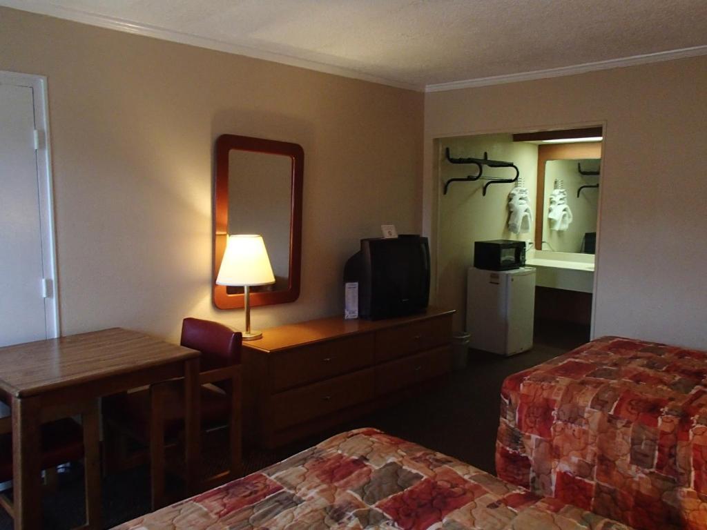 Sunrise Inn レイクチャールズ 部屋 写真
